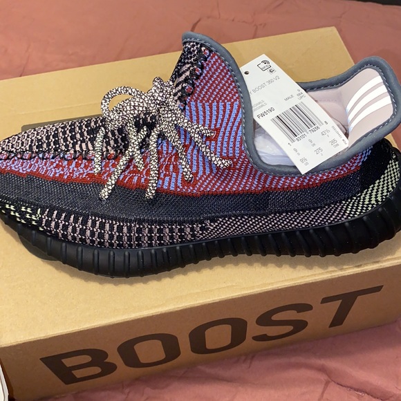 Yeezy Boost yecheil - Picture 2 of 5